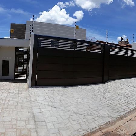 Apto Inteiro Seguro E Confortavel Com Piscina Anápolis 外观 照片