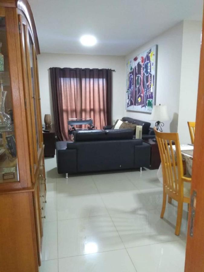 Apto Inteiro Seguro E Confortavel Com Piscina Anápolis 外观 照片