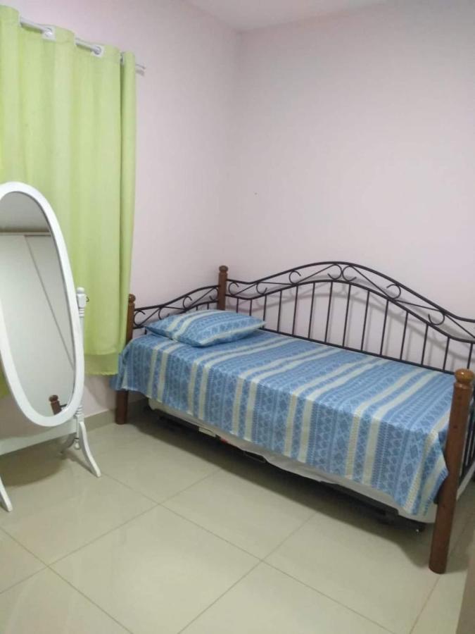 Apto Inteiro Seguro E Confortavel Com Piscina Anápolis 外观 照片